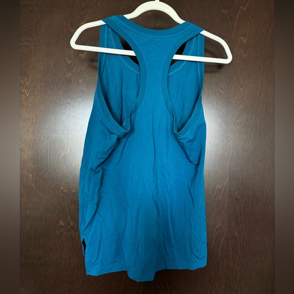 Nike Tank - Picture 3 of 4